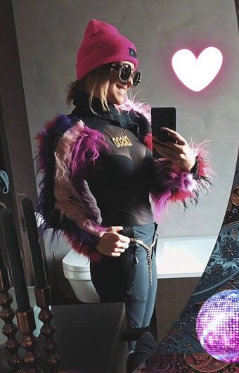 Naguura Голі Зливи OnlyFans Фото 24