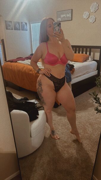 naturalbeauty39 Голі Зливи OnlyFans Фото 14