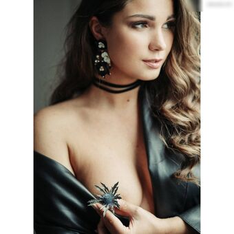 Neleta Голі Зливи OnlyFans Фото 2