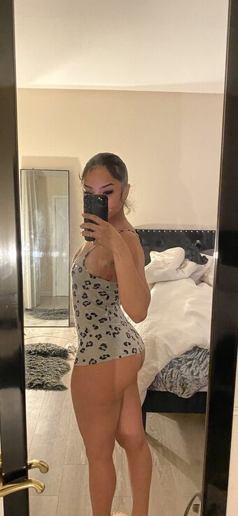 nelgenis Голі Зливи OnlyFans Фото 6