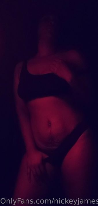 nickeyjames Голі Зливи OnlyFans Фото 16