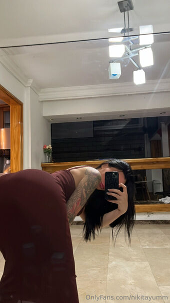 nikitayumm Голі Зливи OnlyFans Фото 14