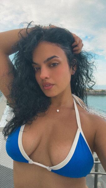 Nina Drama / Nina Marie Daniele Голі Зливи OnlyFans Фото 47