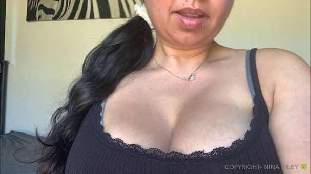 ninariley Голі Зливи OnlyFans Фото 28