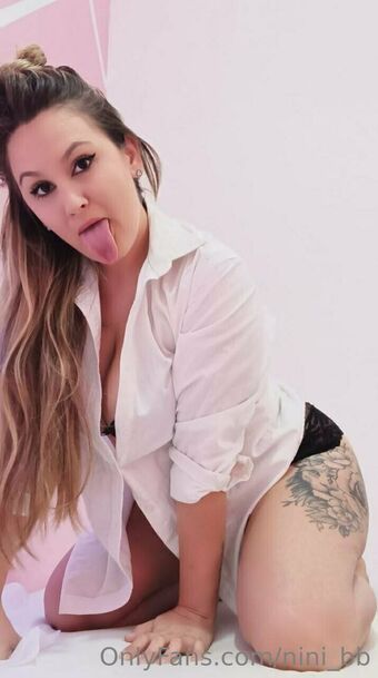 nini_bb Голі Зливи OnlyFans Фото 14