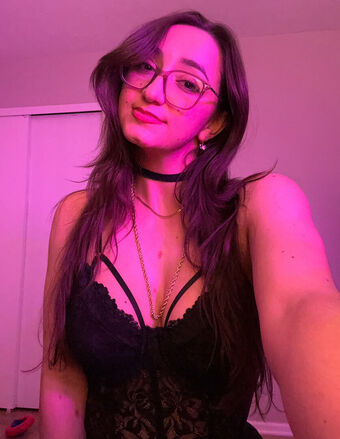 Ninou Голі Зливи OnlyFans Фото 5