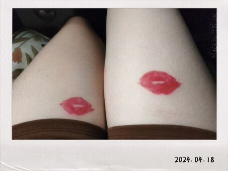 Nixi Asmr Голі Зливи OnlyFans Фото 3