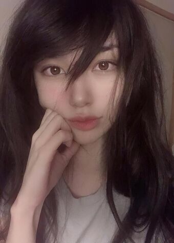 No Makeup Голі Зливи OnlyFans Фото 3