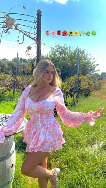 Noa Perets Голі Зливи OnlyFans Фото 12