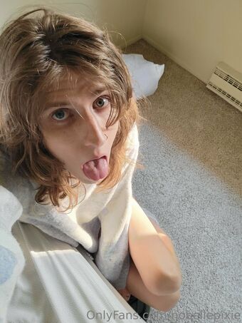 nobellpixie Голі Зливи OnlyFans Фото 10