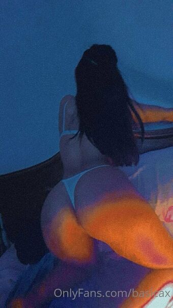 Noe Basicax Basicax Голі Зливи OnlyFans Фото 16