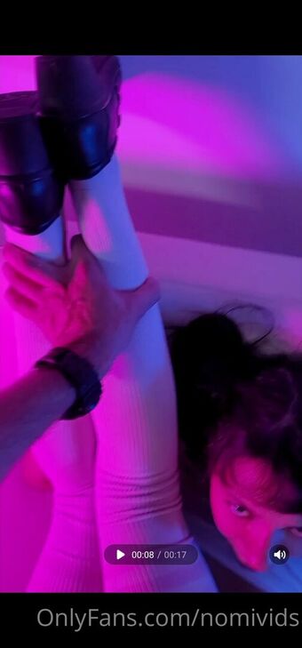 nomicakes Голі Зливи OnlyFans Фото 6