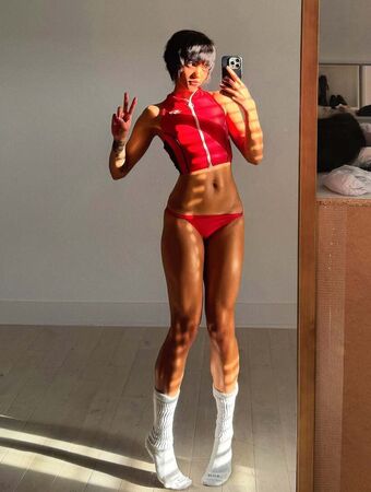 Numochiii Голі Зливи OnlyFans Фото 151