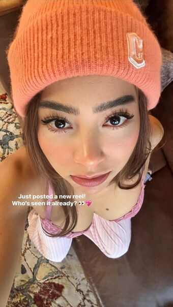 Nurlynnazureen Голі Зливи OnlyFans Фото 52