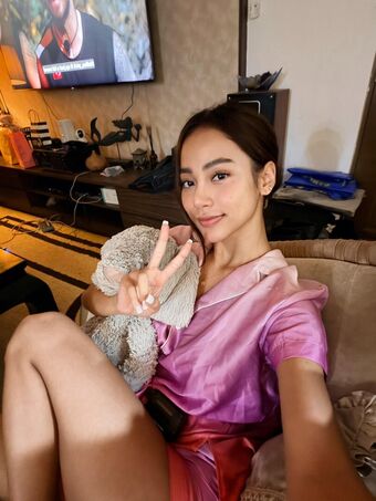 Nurlynnazureen Голі Зливи OnlyFans Фото 55