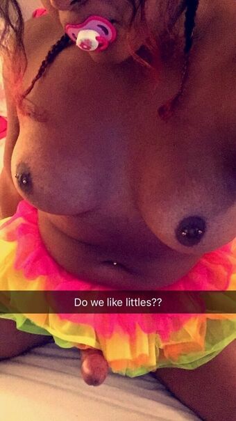 Nyla Rose Голі Зливи OnlyFans Фото 139