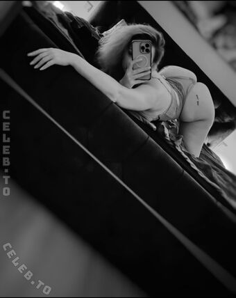 nyxa Голі Зливи OnlyFans Фото 19