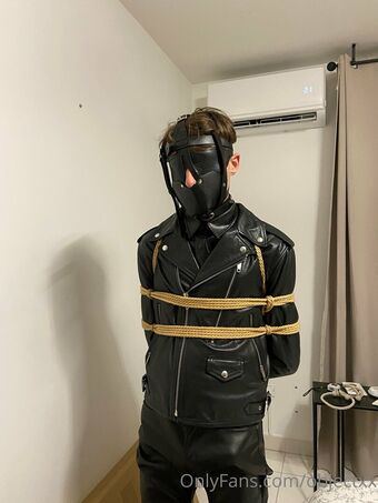 objectxx Голі Зливи OnlyFans Фото 1