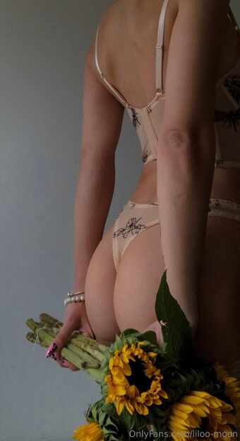 ogltrop Голі Зливи OnlyFans Фото 14