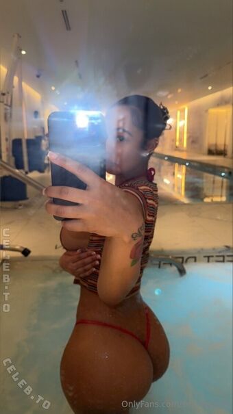 ohsoyoujade Голі Зливи OnlyFans Фото 35