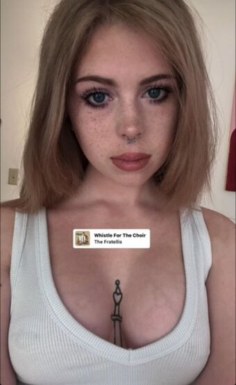 imoliveemmm Голі Зливи OnlyFans Фото 55
