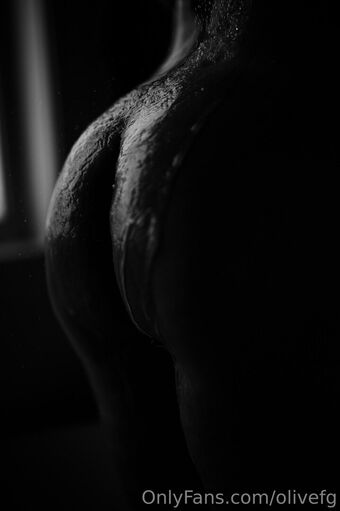 olivefg Голі Зливи OnlyFans Фото 23