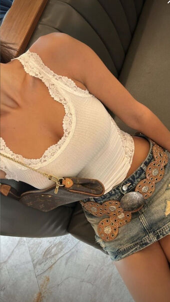 olivia06a Голі Зливи OnlyFans Фото 11