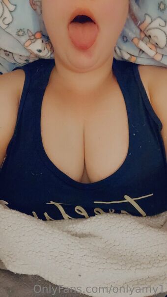 onlyamy1 Голі Зливи OnlyFans Фото 12