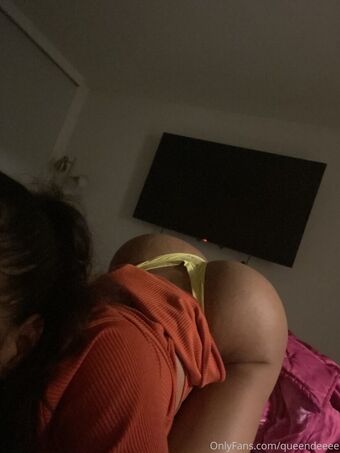 onlymariss Голі Зливи OnlyFans Фото 17