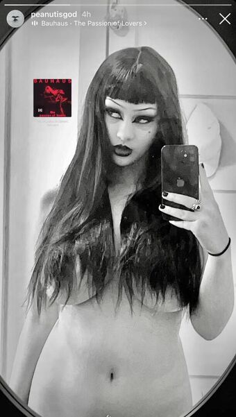 P3anu7_ Голі Зливи OnlyFans Фото 6