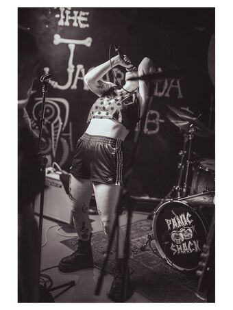 Panic Shack Голі Зливи OnlyFans Фото 1