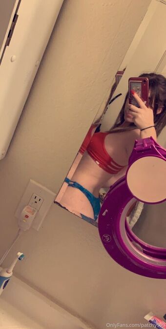 patchythabunny Голі Зливи OnlyFans Фото 5