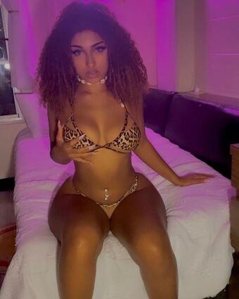 Pgirll Голі Зливи OnlyFans Фото 25