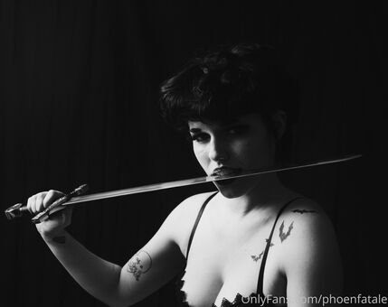 phoenfatale