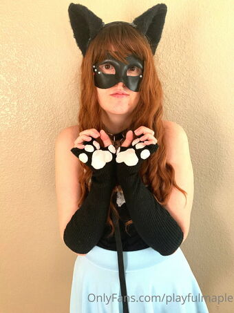 playfulmaple Голі Зливи OnlyFans Фото 9