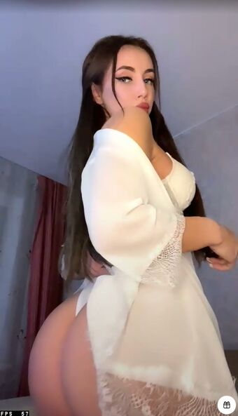 Polinka Голі Зливи OnlyFans Фото 18