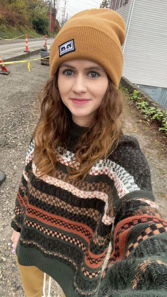 pollypocketx69 Голі Зливи OnlyFans Фото 12