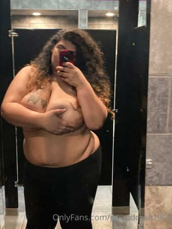 poundcake1908 Голі Зливи OnlyFans Фото 39