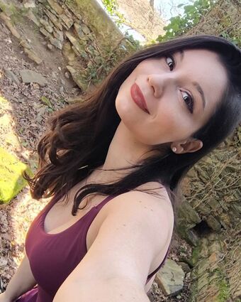 Pressea Голі Зливи OnlyFans Фото 5