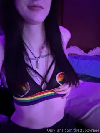 prettyboyraee Голі Зливи OnlyFans Фото 1