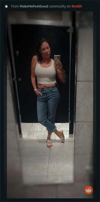 _prettypeaches_ Голі Зливи OnlyFans Фото 9