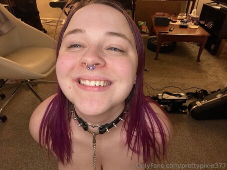 PrettyPixie377 Голі Зливи OnlyFans Фото 8