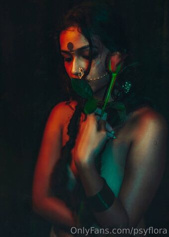 psyflorax Голі Зливи OnlyFans Фото 13