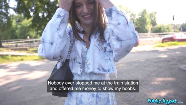 Public Agent Голі Зливи OnlyFans Фото 134