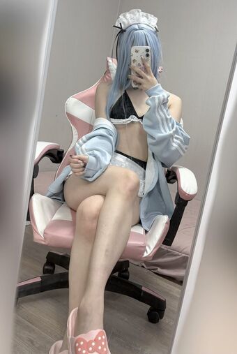 Pudding Голі Зливи OnlyFans Фото 1