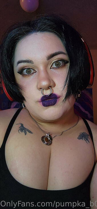 pumpka_b00ty