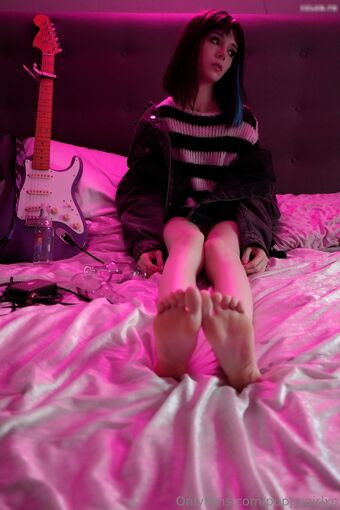 puppygirlxo Голі Зливи OnlyFans Фото 44