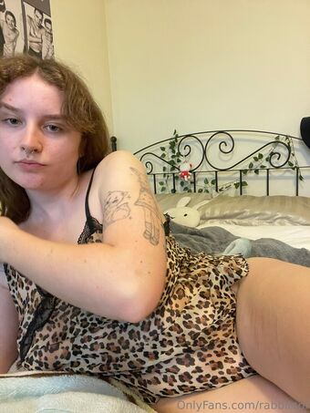 rabbitsof Голі Зливи OnlyFans Фото 1