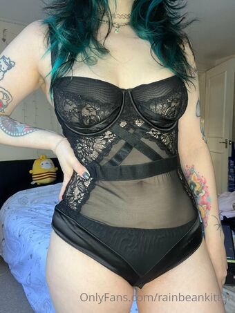 rainbeankitten Голі Зливи OnlyFans Фото 11
