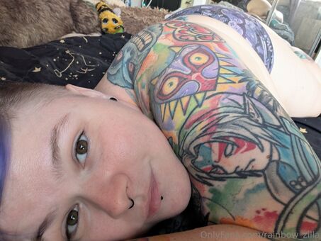 rainbow_zilla Голі Зливи OnlyFans Фото 14